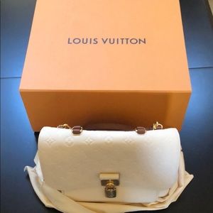 Maringsn Monogram Beige Louis Vuitton